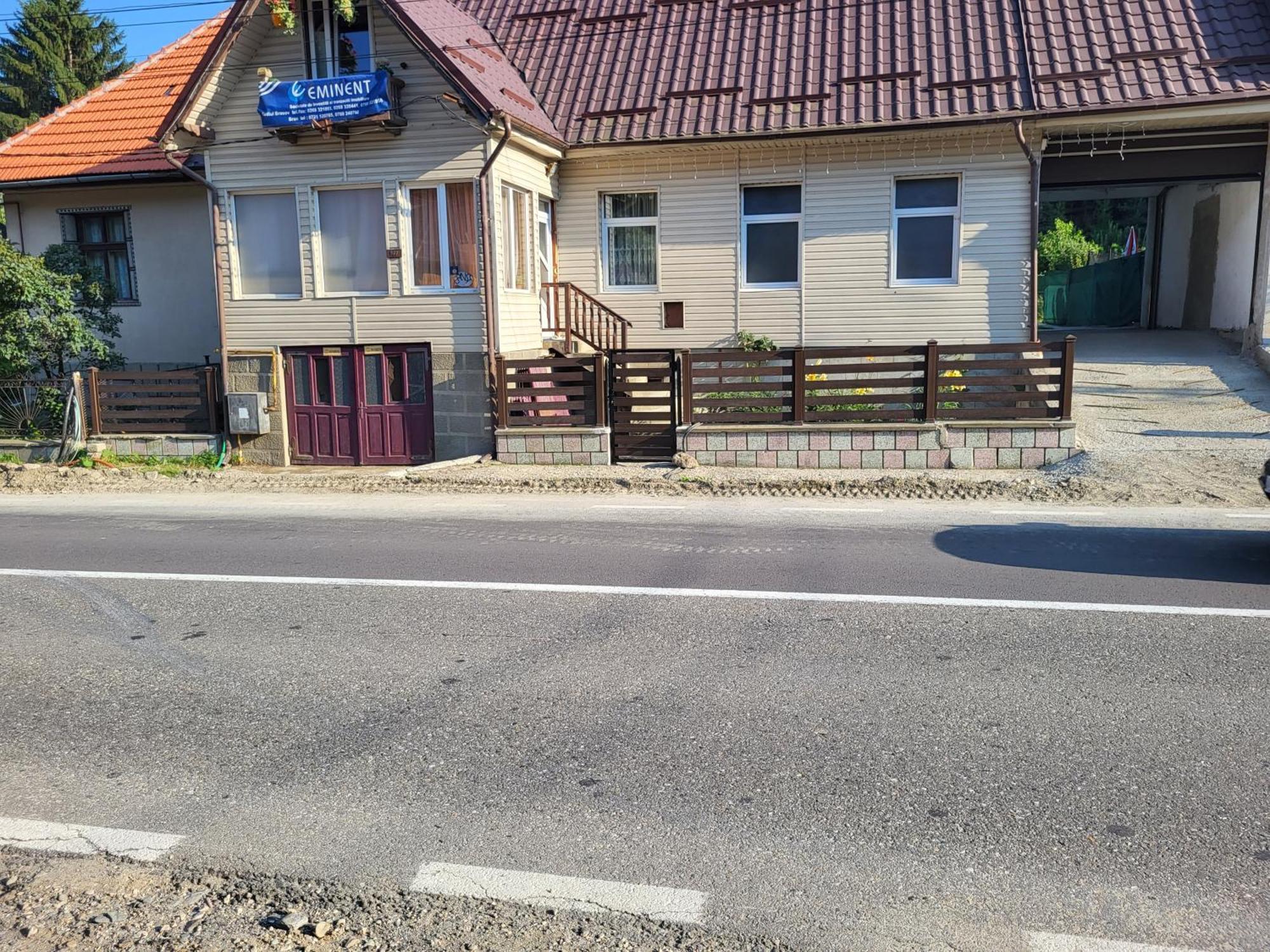 Casa Ernst Hotel Moieciu de Jos Eksteriør billede